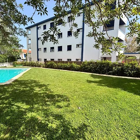 Swimming Pool And Private Garden 1 Step From The