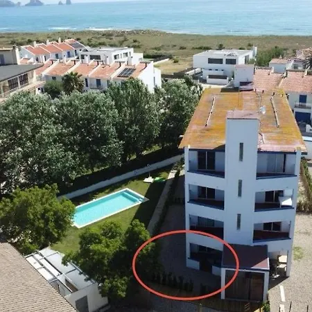 Apartment Swimming Pool And Private Garden 1 Step From The *