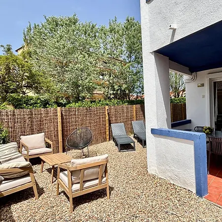 Swimming Pool And Private Garden 1 Step From The Appartamento Isla Roja